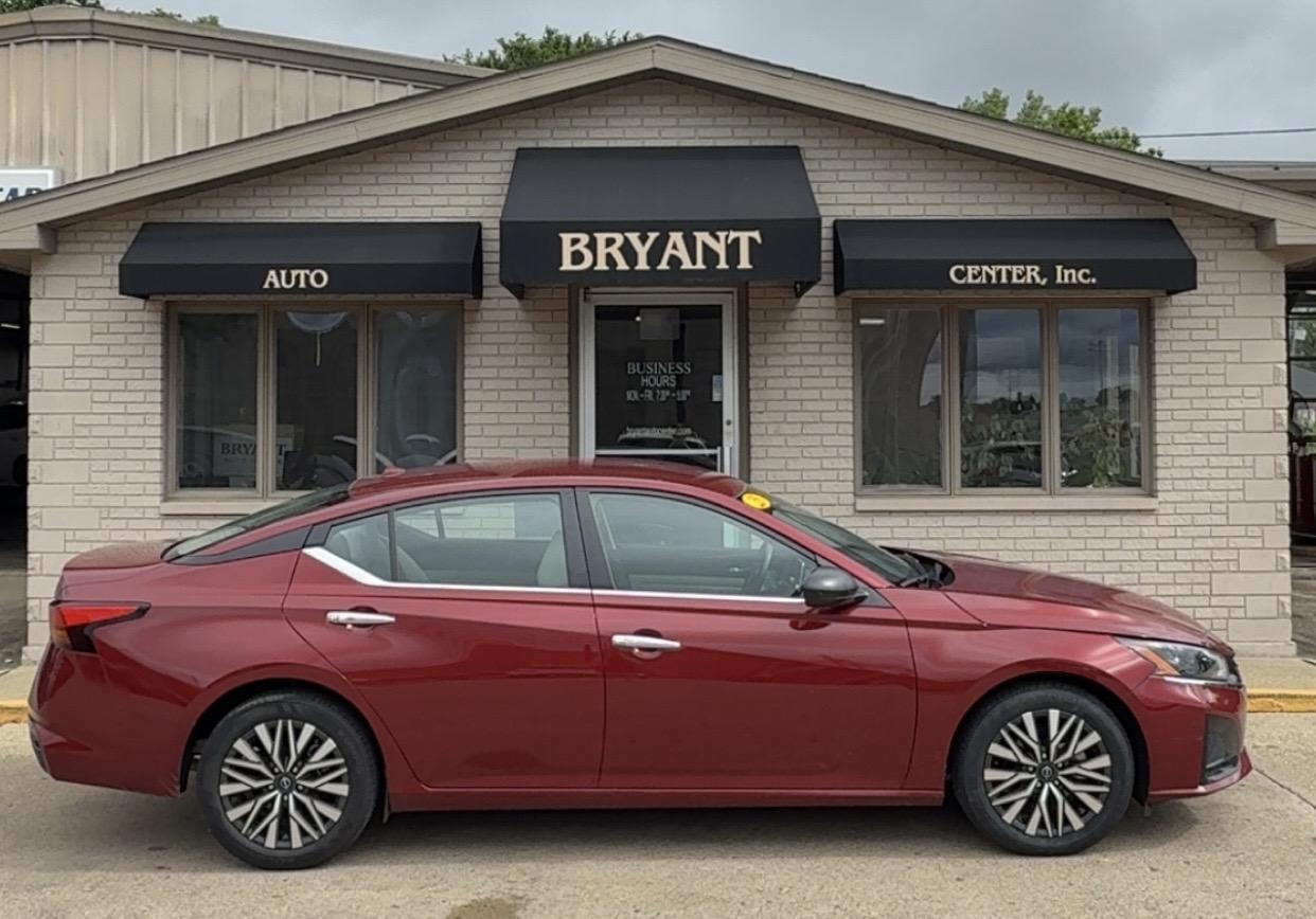 2025 Nissan Altima 2.5SV 